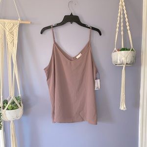✨❗️EVERYTHING MUST GO❗️✨ NWT -Tank Top